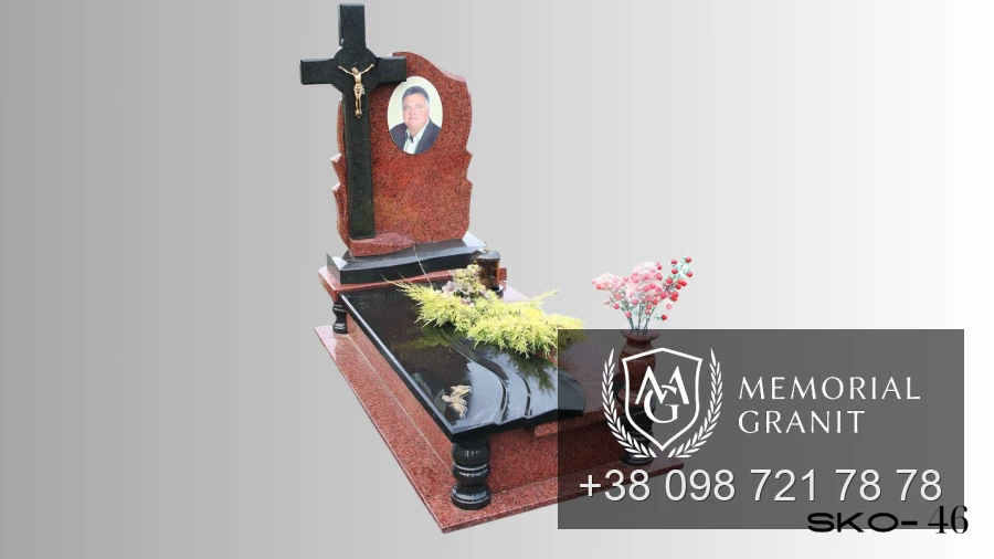 Одинарний пам'ятник з червоного граніту