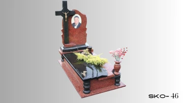 Одинарний пам'ятник з червоного граніту