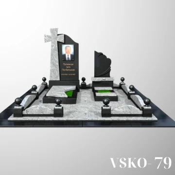 Пам'ятник для військового з чорного та сірого граніту
