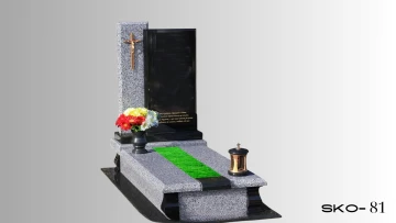 Одинарний пам'ятник з сірого та чорного граніту