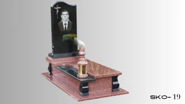Одинарний пам'ятник з червоного граніту