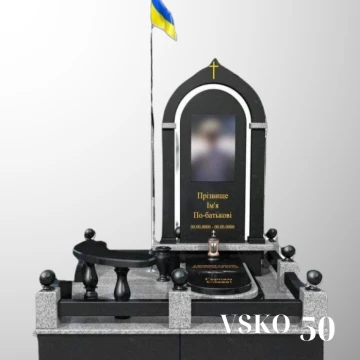 Пам'ятник для військового з чорного граніту